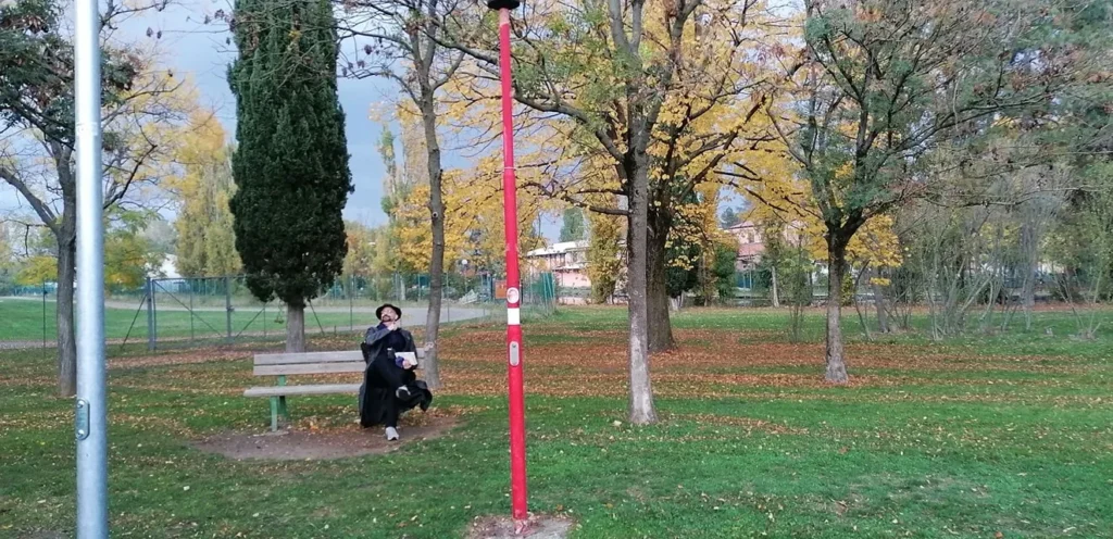 Partecipanti che disegnano a Genius Loci